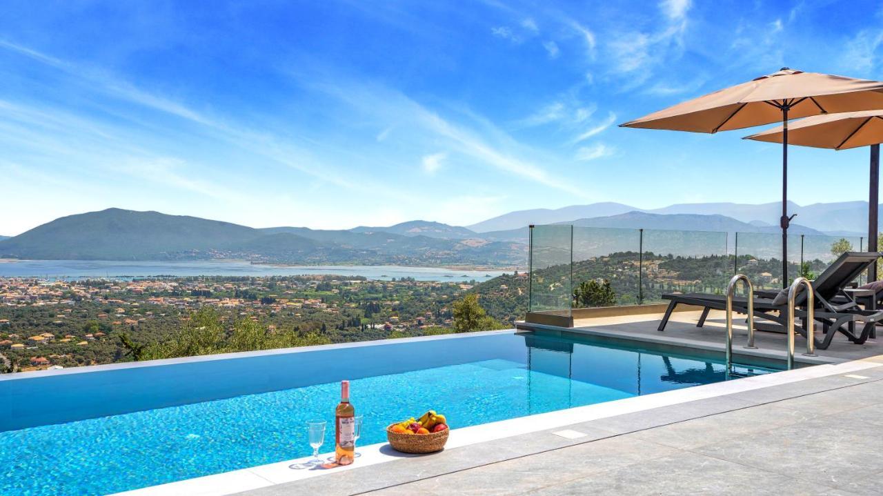 Ecstasy Luxury Villas Apolpaina ภายนอก รูปภาพ